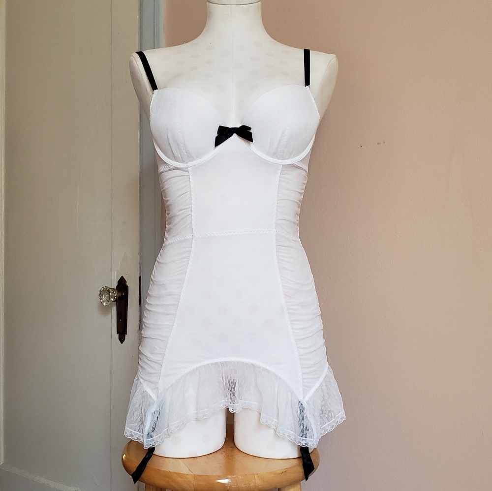 Victoria's secret garter babydoll black and white. Sexy little things